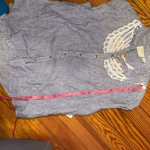 Anthropologie Maeve Women's Linen Camp Shirt Striped Blouse Lace Back Size Large - Picture 10 of 11